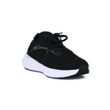 Championes deportivos negros de hombre, acordonados, con suela blanca y detalles en gris.