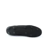 Championes de fútbol Umbro Touch FG, color negro, con logo de la marca en el lateral.