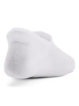 Pack de tres pares de medias invisibles Under Armour, color blanco, con logo en el empeine.