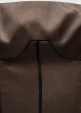 Vestido corto strapless de fiesta, color marrón chocolate, con forro interior y estilo corsetero.