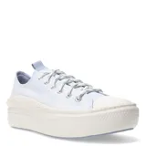 Championes urbanos Converse Chuck Taylor All Star Move Platform, color celeste, con plataforma blanca, capellada de lona y cordones con motas.