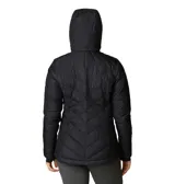 Campera puffer color salmón con capucha, cierre frontal y bolsillos laterales con cierre. Cuenta con tecnología termorreflectante Omni-Heat™ y puños con orificios para los pulgares.