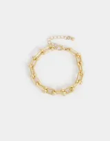 Pulsera dorada con eslabones rectangulares unidos por esferas.