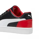 Championes Puma Ferrari Caven 2.0 de cuero sintético blanco con detalles en negro y rojo.