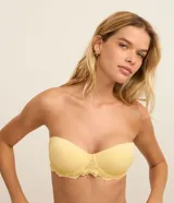 Soutien amarillo sin breteles, con copa y detalle de encaje floral. Incluye breteles removibles y ajustables para usar con o sin breteles.