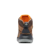 Botas de trekking Columbia Portlander color marrón, con capellada de cuero y detalles en textil. Tecnología impermeable Omni-Tech y suela Adapt Trax para mayor tracción.