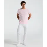 Remera rosa de manga corta con cuello redondo y logo de Original Penguin bordado en el pecho.