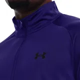 Buzo Under Armour de hombre, color violeta, con cuello alto y cierre parcial. Tiene el logo de la marca en el pecho.