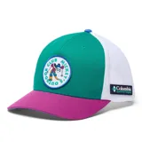 Gorra de béisbol unisex Columbia CSC x Disney Ball, color verde con visera fucsia y malla blanca en la parte trasera. Presenta un parche con el logo de Mickey's Outdoor Club en el frente y el logo de Columbia en el lateral.