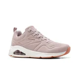 Championes Skechers Street Tres-Air Uno, color beige, con cordones y capellada de gamuza sintética con relieve. Cuenta con plantilla Skechers Air-Cooled Memory Foam, entresuela con triple ventana y airbag visible Skech-Air, y suela de tracción flexible.