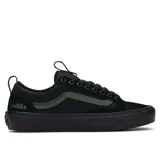 Championes Vans Skate Old Skool 36 +, color negro con detalle de la línea lateral en verde oscuro.