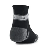 Medias deportivas Under Armour HeatGear de corte tobillero, color negro con detalles en gris y logo de la marca en el tobillo.