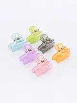 Pack de seis pinzas pequeñas para el pelo, de plástico transparente en colores celeste, verde, gris, naranja, lila y rosa.