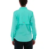 Camisa de manga larga Columbia Tamiami II LS Shirt color celeste, con tecnología Omni-Wick y Omni-Shade con protección solar UPF 40, aperturas de ventilación y tratamiento antimicrobiano.