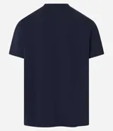 Remera de hombre color verde grisáceo, de manga corta y cuello redondo, confeccionada en algodón peruano.