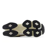 Championes unisex de la serie 9060, con empeine de malla y refuerzos de piel de cerdo, entresuela de doble densidad con amortiguación ABZORB y SBS, y suela con diseño de diamantes.