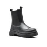 Bota casual negra de cuero sintético, estilo Chelsea, con elástico lateral y suela track.