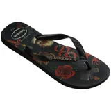 Ojotas Havaianas negras con estampado de calaveras, rosas, mariposas y serpientes.