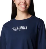 Remera blanca de algodón con logo de Columbia estampado en el pecho y en la manga. Corte holgado.