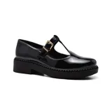 Zapato casual negro de charol con correa tipo Mary Jane, hebilla dorada y plataforma con suela track.