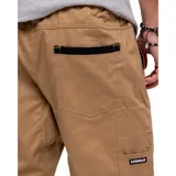 Short cargo color beige con bolsillos laterales y traseros, cierre con cremallera y botón, cintura elástica con cordón. Etiqueta tejida con logo CAT en el bolsillo izquierdo.