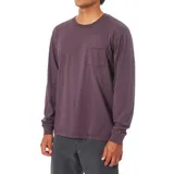 Remera de manga larga color bordeaux con bolsillo en el pecho.