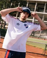 Piluso azul marino con la palabra "NACIONAL" estampada en blanco en el frente.