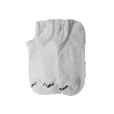 Pack de tres pares de medias soquetes blancas con logo de la marca Le Groupe en negro.
