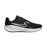 Championes de running Nike Downshifter 13, color negro con detalles en blanco.