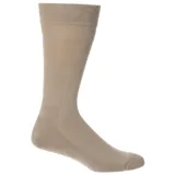 Calcetines largos color arena, de algodón y spandex, con planta acolchada, puño suave y tratamiento antimicrobiano.