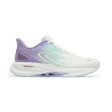 Championes para correr 361° blancos con detalles en lila, celeste y verde. La entresuela está hecha de material QU!KCQTECH respetuoso con el medio ambiente. Un inserto de plástico especial ARCHLOCK ubicado en la entresuela distribuye el peso de manera uniforme y sostiene el arco del pie.