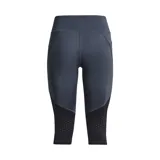 Calza capri de running Under Armour Fly Fast 3.0, color gris con detalles en negro y logo en la pierna.