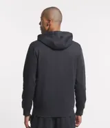 Saco deportivo gris de algodón y poliéster, con capucha ajustable con cordón, cierre frontal con cremallera, mangas largas con puños ajustados y bolsillos laterales.
