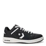 Championes urbanos Converse Weapon OX, color negro con detalles en blanco, confeccionados en cuero, con cordones blancos y logo Converse All Star en el lateral.