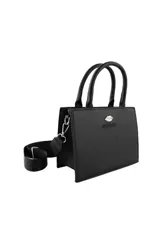 Cartera mini rectangular color rosa pálido con doble asa de mano y correa de hombro ajustable con logo de la marca.
