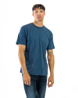 Remera verde militar de algodón con cuello redondo y mangas cortas.