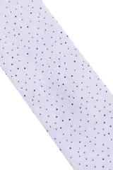 Corbata de 5 cm de ancho con diseño floral en tonos salmón, incluye pañuelo a juego de 27x27 cm.