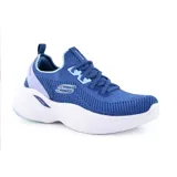 Championes deportivos Skechers Arch Fit Infinity color azul con cordones y suela blanca.