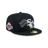 Gorro New Era 59Fifty en color negro con bordado del logo de Chicago White Sox y diseño conmemorativo del All Star 2003.