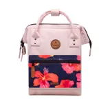Mochila rosa con sistema MOLLE, compartimento acolchado para tablet o laptop, y tirantes acolchados y antitranspirantes.