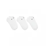 Pack de tres pares de medias Nike tobilleras, confeccionadas en tejido ligero y transpirable. Incluye un par gris, uno blanco y uno negro, todos con el logo de Nike bordado en el lateral.