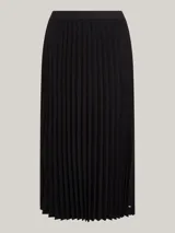 Falda midi plisada color negro con cintura elástica con logo de la marca.