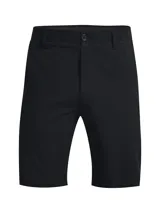 Short negro de golf Under Armour Drive, con cinturón negro y corte clásico.