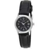 Reloj Casio analógico para mujer, modelo LTPV002L-1BUDF, con caja plateada, esfera negra con números arábigos y correa de cuero negra con textura. Resistente al agua hasta 30 metros.