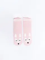 Medias rosadas con diseño de unicornio y borde superior de sherpa blanco.