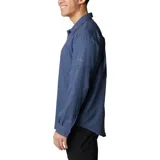 Camisa de manga larga Columbia Silver Ridge para hombre, color azul. Confeccionada con materiales reciclados, protección solar UPF 50, tecnología Omni-Wick de secado rápido y control de olores. Cuenta con ventilación, mangas enrollables con botones a presión y bolsillos en el pecho.