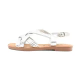 Sandalias plateadas con tiras cruzadas y hebilla lateral.