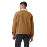 Campera Dickies color marrón con cuello de corderito blanco, cierre con botones a presión, bolsillos laterales y logo de la marca en el pecho.