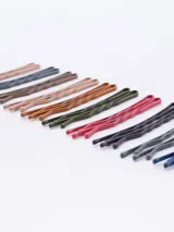 Pack de 20 horquillas de pelo de diferentes colores.