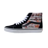 Zapatillas de caña alta Vans Sk8-Hi con estampado de cómic de Condorito en los laterales y detalles en gamuza negra.